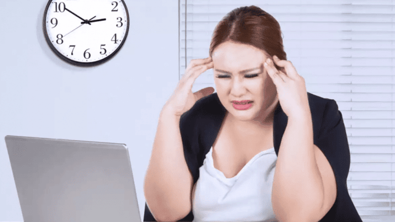 How to Hire a Virtual Assistant (and Why Everyone Should Do It)